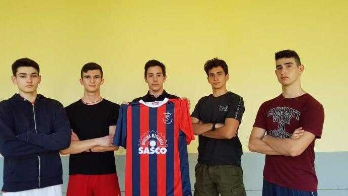 I talenti rossoblù Lorenzo Barbieri, Nicolò Busani, Federico Casali, Matteo Vecchi e Filippo Fontanesi.