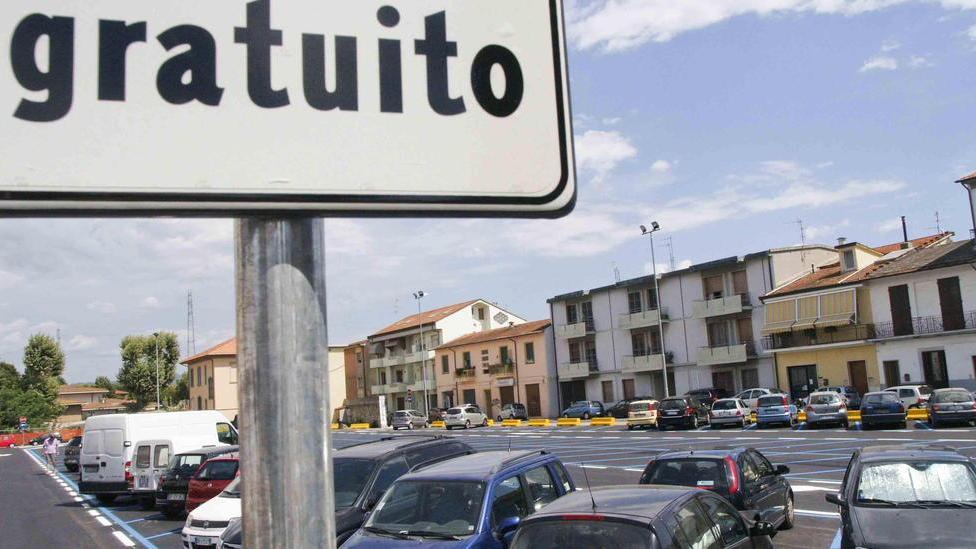 Sosta gratis all’ex Gasometro e dopo le 20 in tutta la città