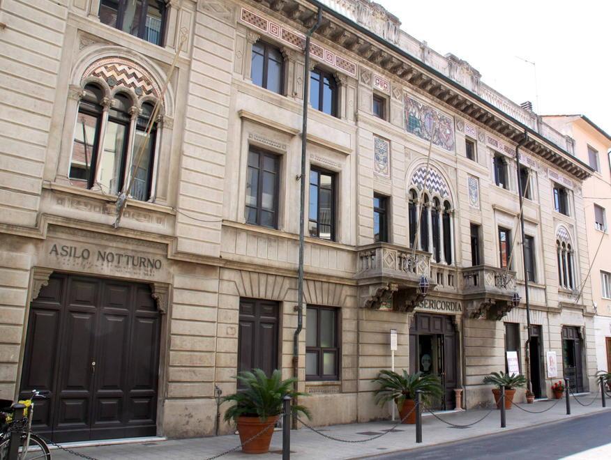 Quel testamento conteso che blocca aiuti per i bisognosi 
