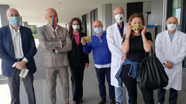 Mascherine illustrate per i bambini Così imparano a combattere il virus