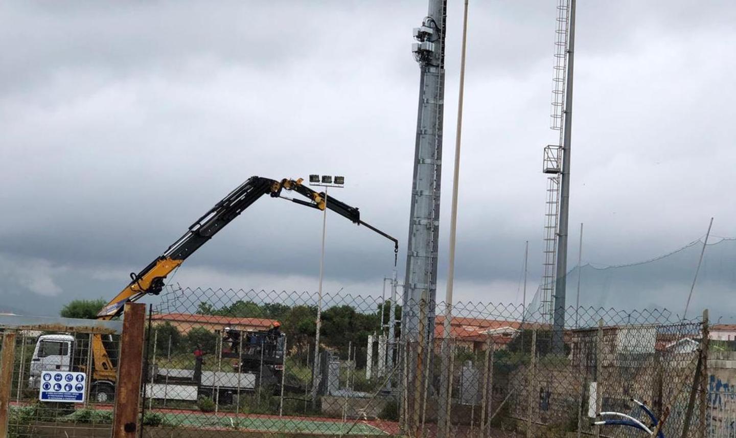 Valledoria pronta alla sollevazione contro l’antenna telefonica