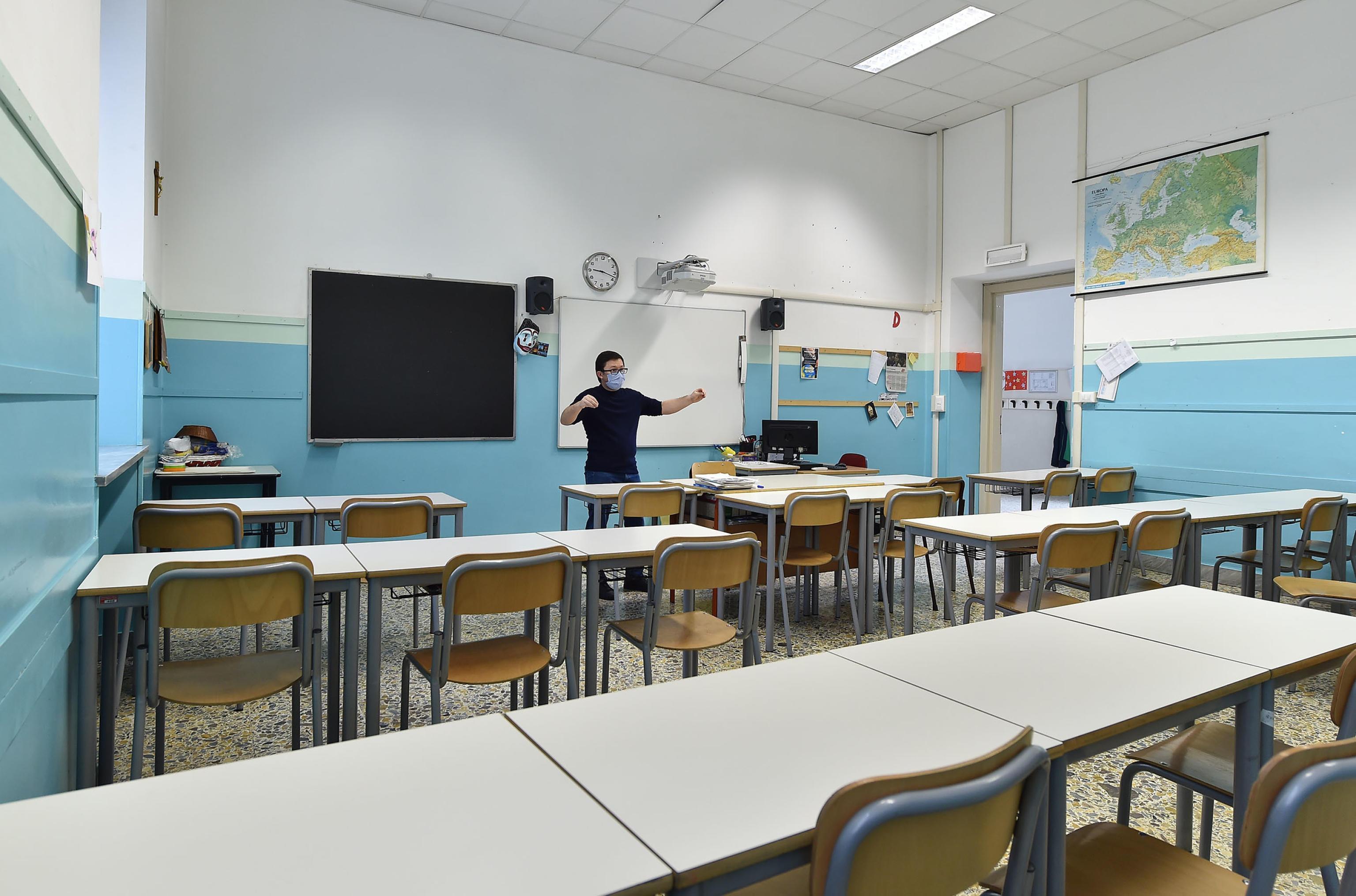 Modena, scuola e Covid-19. Insegnanti elementari: che fatica 