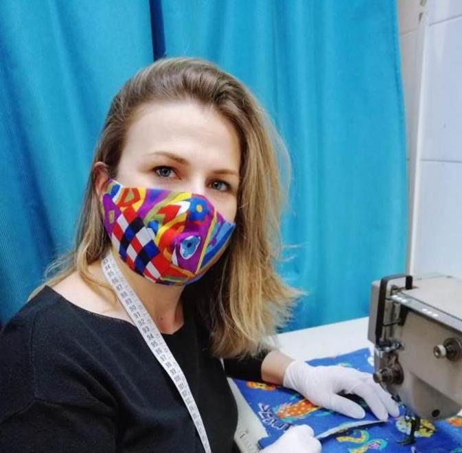 Mascherine fantasia tra humour e stile l’estate 2020 lancia il nuovo accessorio 