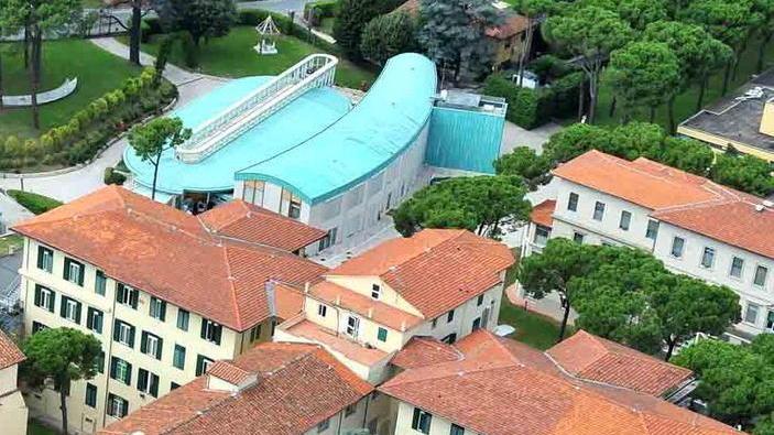 Padiglione Cassa di risparmio già a quota tre metamorfosi