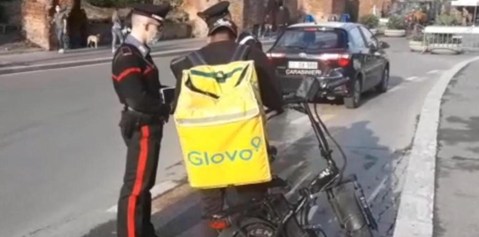 Pasti a domicilio controlli dell’Arma per tutelare i riders 