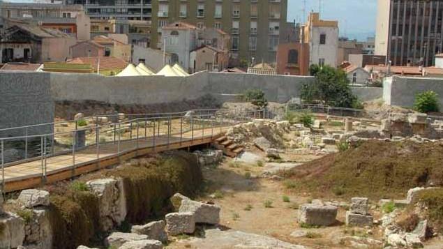 Riaprono le visite ai siti culturali ma sarà necessario prenotare