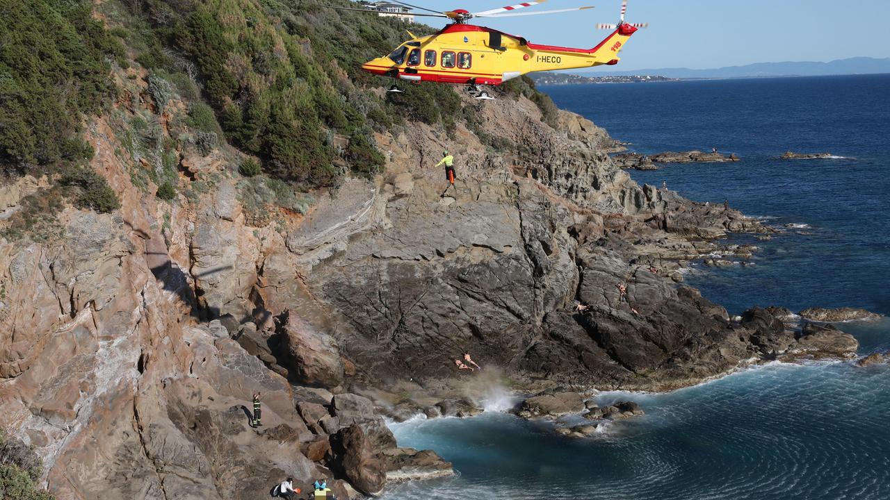 L'arrivo dei soccorritori del Pegaso a Punta Pacchiano (foto Marzi)