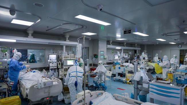 Coronavirus: morto sesto medico di Wuhan