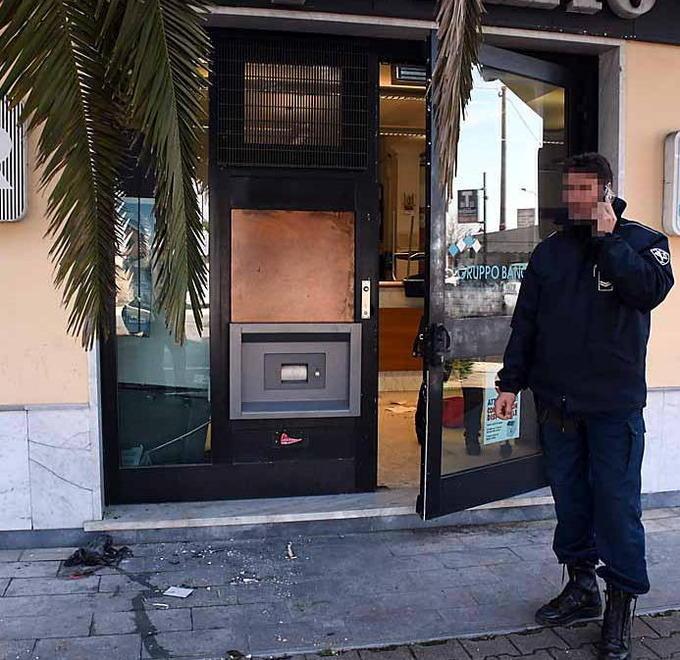Presa la banda dell’esplosivo nei bancomat 