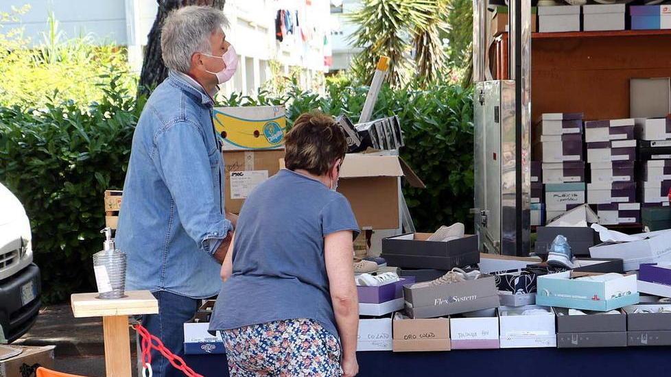 Il mercato al completo in centro città tornerà solo dalla prossima settimana