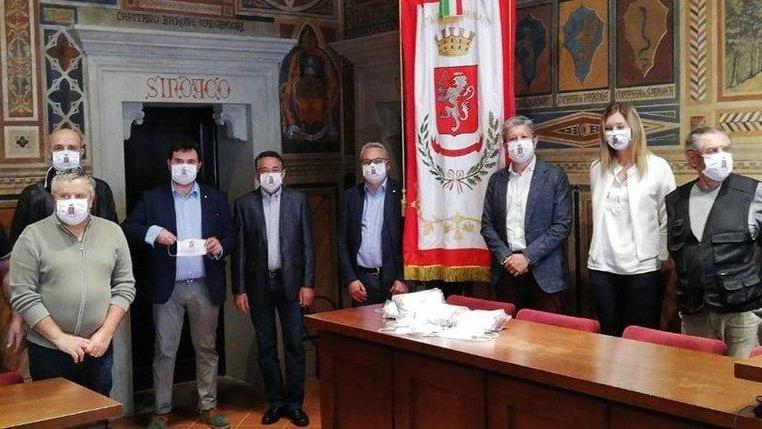 Dalle aziende mascherine con lo stemma di San Miniato