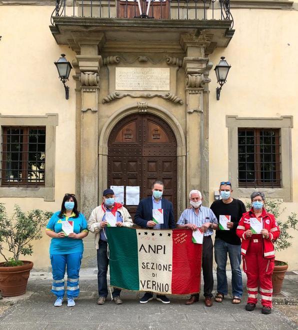 Una copia della Costituzione verrà consegnata a 49 studenti 