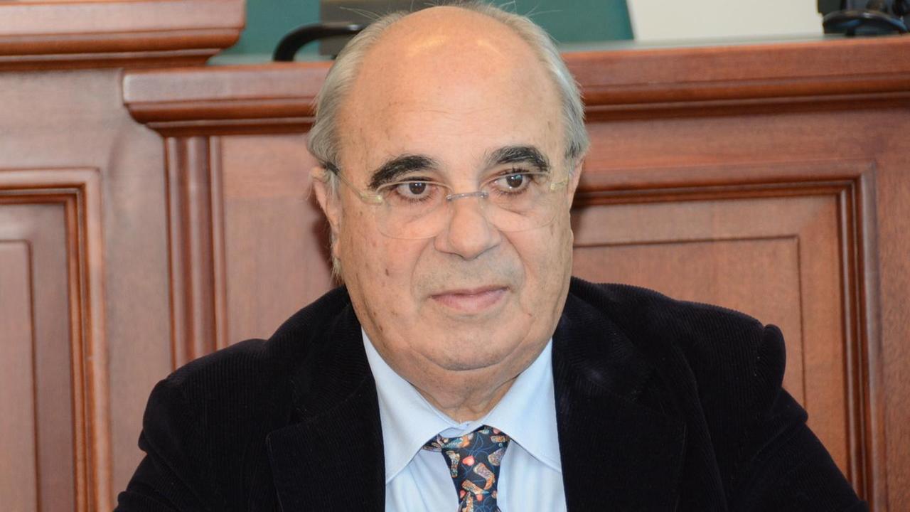 Il sindaco: «Sul Puc il consigliere Idini è piuttosto confuso»