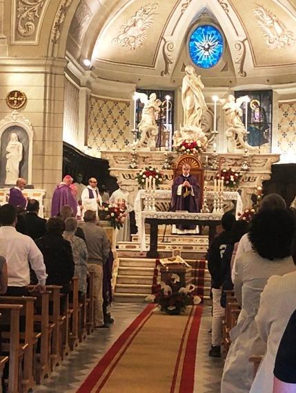 In tanti on line per l’addio a don Uccio 