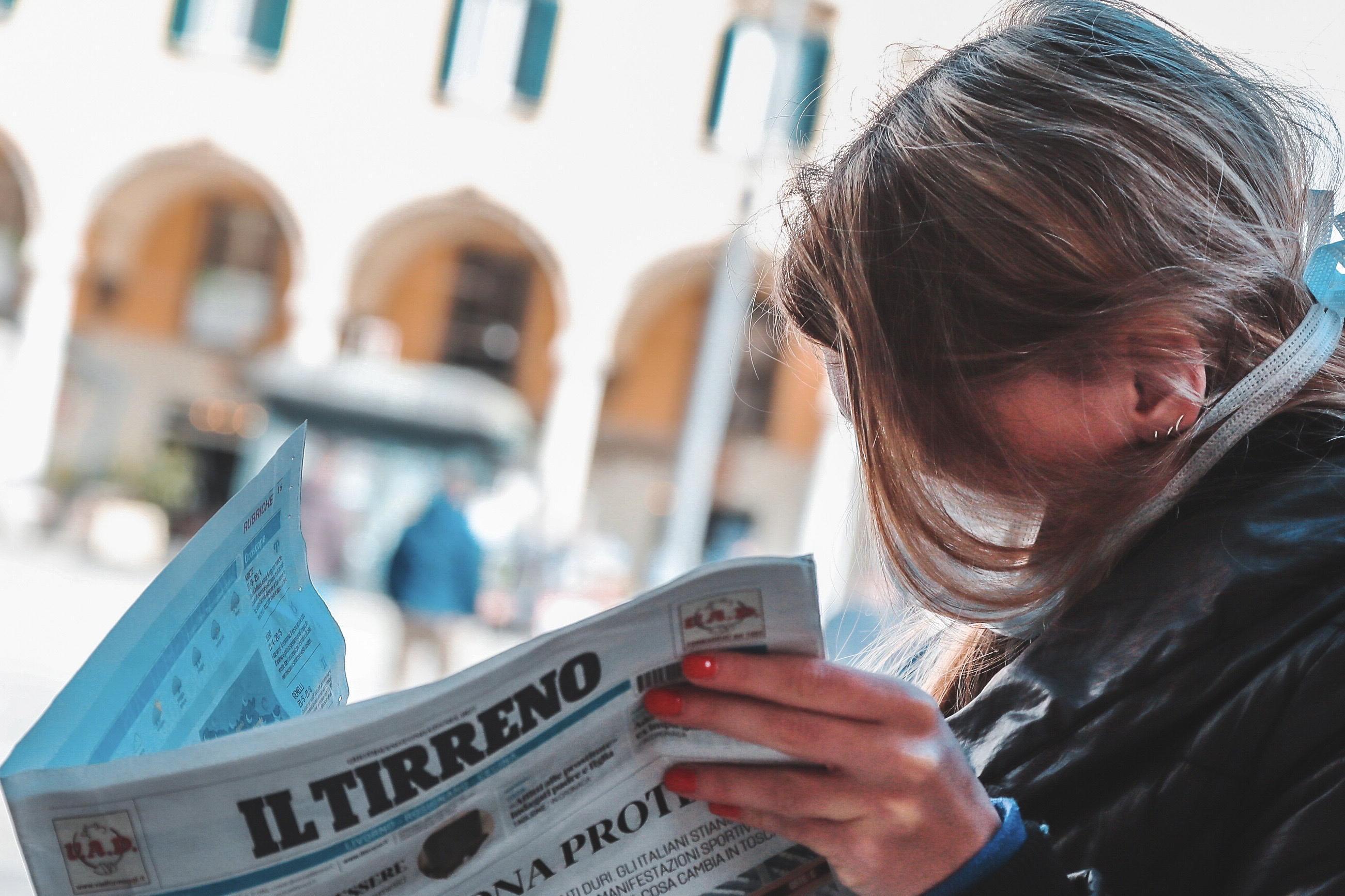 Vai in edicola, da venerdì ci sono le mascherine gratis: subito 10 pezzi 