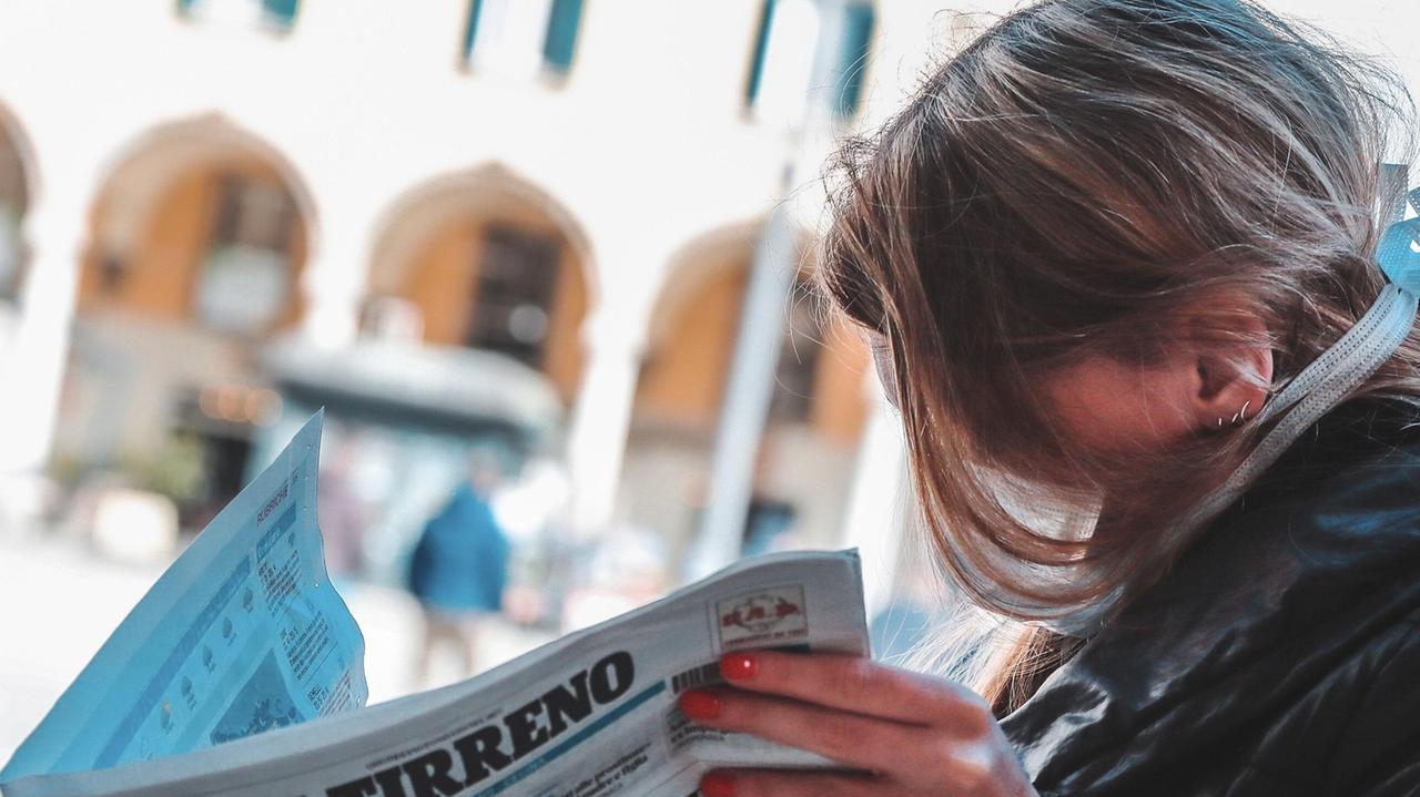 Vai in edicola, da venerdì ci sono le mascherine gratis: subito 10 pezzi