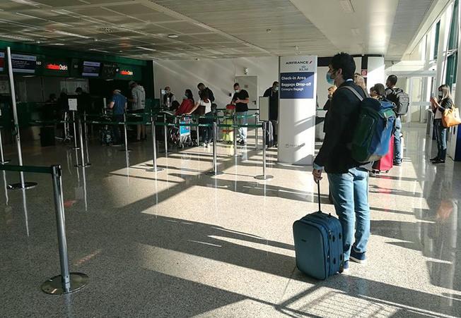 Fase 3 in Sardegna: dal 13 giugno via libera ai voli nazionali