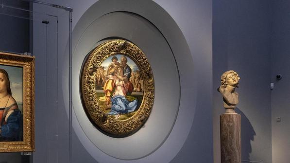 Uffizi, e venne il giorno Riaprono il museo e la loggia dei Lanzi ma con metà visitatori