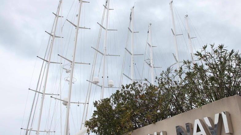 Perini Navi valuta la cessione di alcune attività