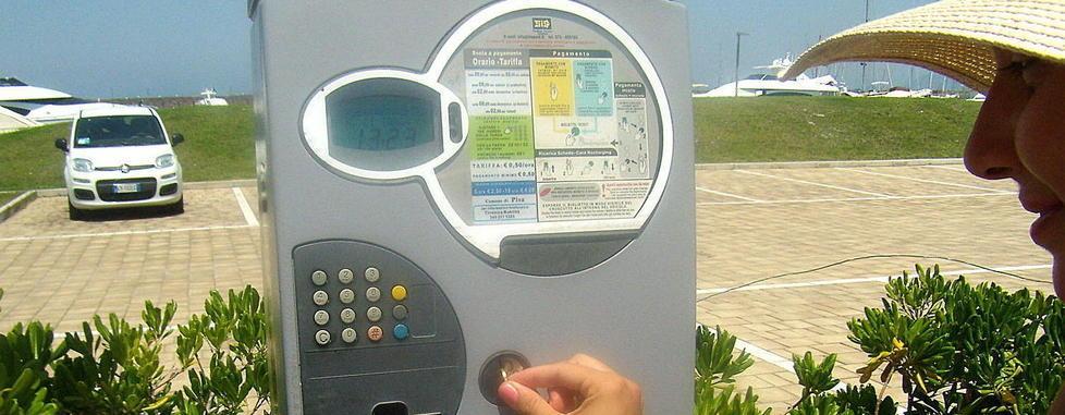 Da lunedì la sosta è di nuovo a pagamento