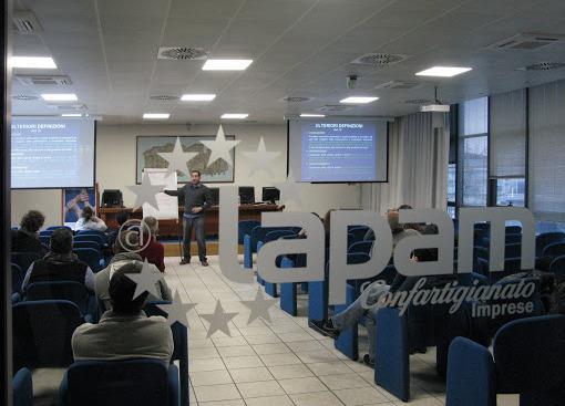 Lapam, due seminari per le imprese