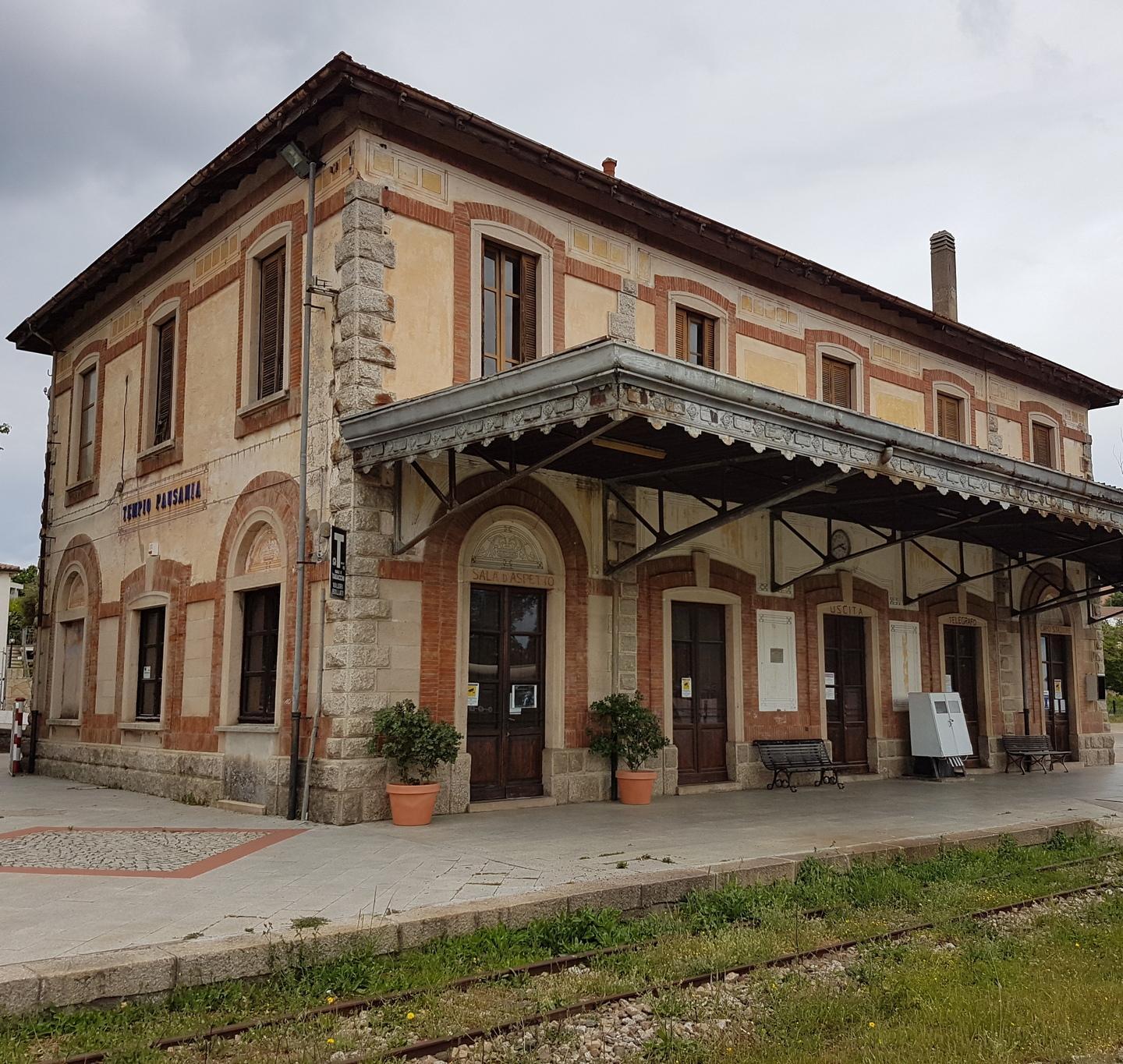 Bionda: votate l’antica stazione 