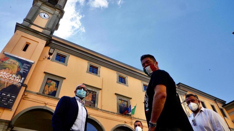 Un momento del sopralluogo di mercoledì pomeriggio (Foto Franco Silvi)