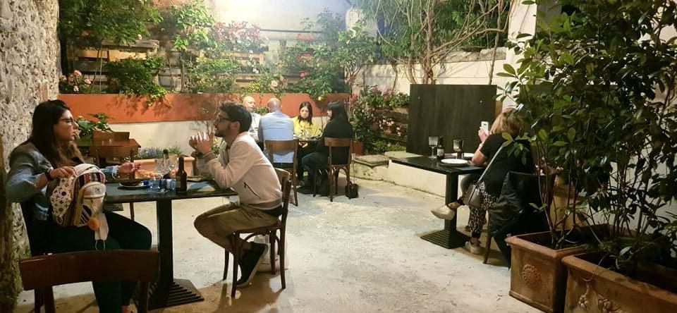 Aperitivo al tramonto, più aperture serali: tutte le idee del Centro commerciale naturale