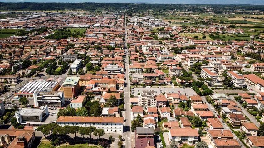 Niente Tari per tre mesi 70.000 euro di contributi e suolo gratis per i dehors