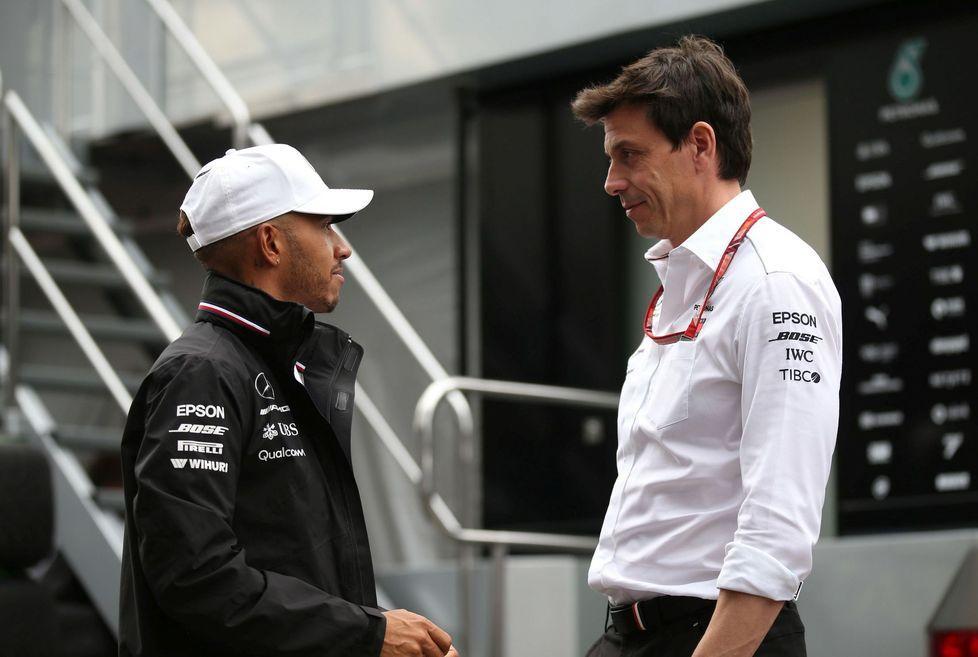 Wolff: «Hamilton resta con noi Vettel potrebbe affiancarlo» 