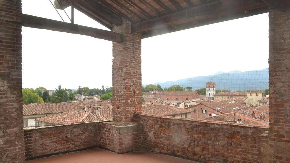 Palazzo Guinigi, ok al progetto Non si faranno i percorsi coperti