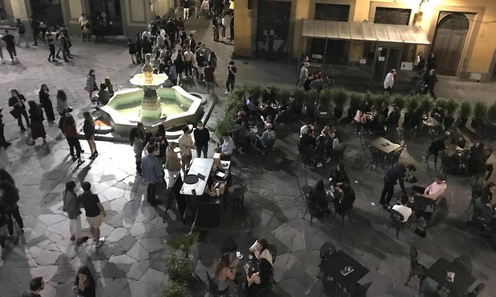 Ora ai gestori dei locali non piace più la movida dimezzata: sindaco ripensaci 