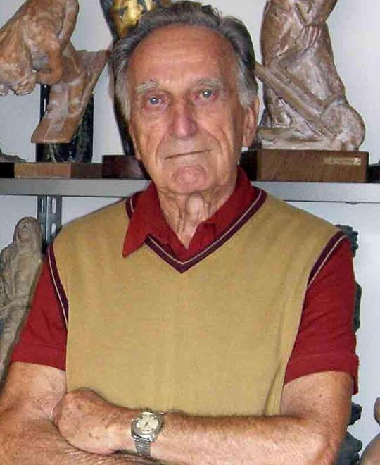 In via XXV Aprile l’addio allo scultore Filippini