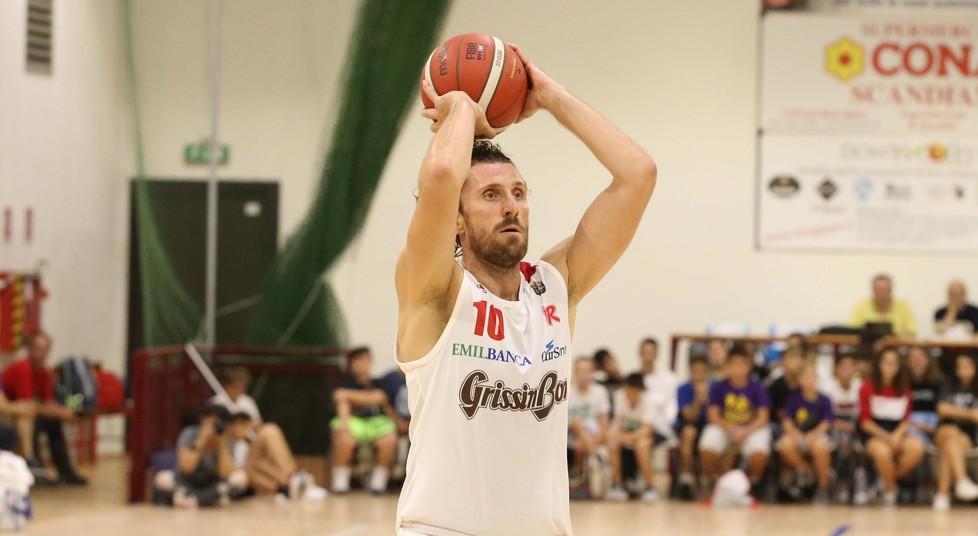 Infante e Poeta sul mercato In arrivo l’assistente Alessandro Lotesoriere