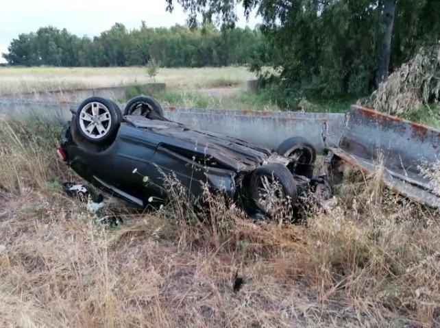 Fuori strada con l’auto: muore pizzaiolo 26enne 