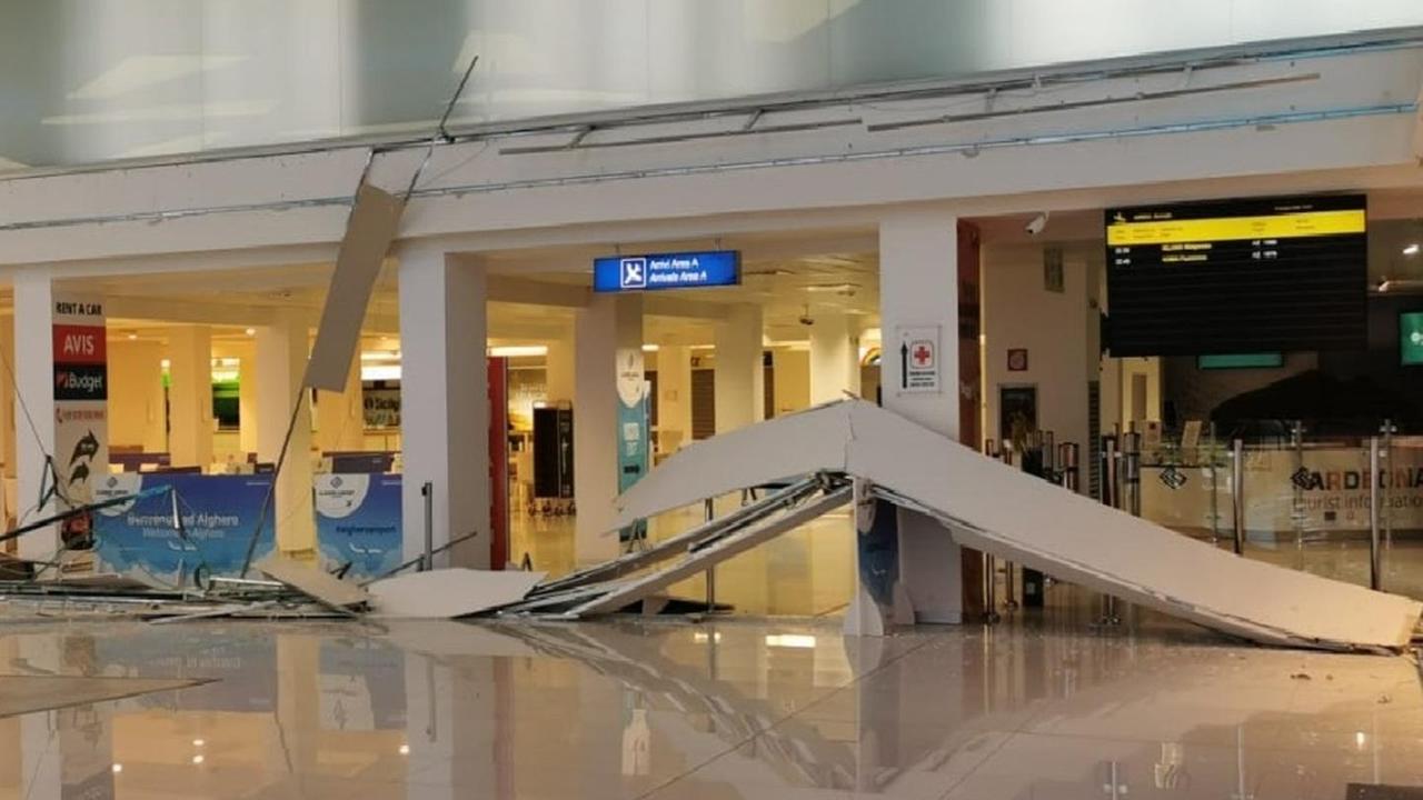 Crollo in aeroporto, ferito un finanziere