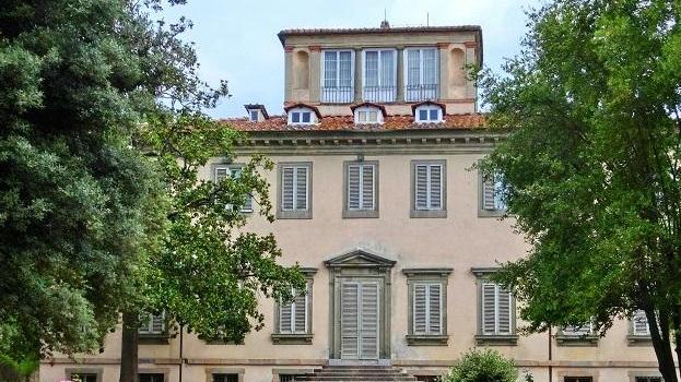 Saluti di fine anno, aderiscono 40 classi Si parte oggi a Villa Bottini e agli Osservanti
