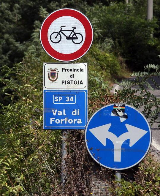 «Divieto di transito alle bici: fino a quando?»