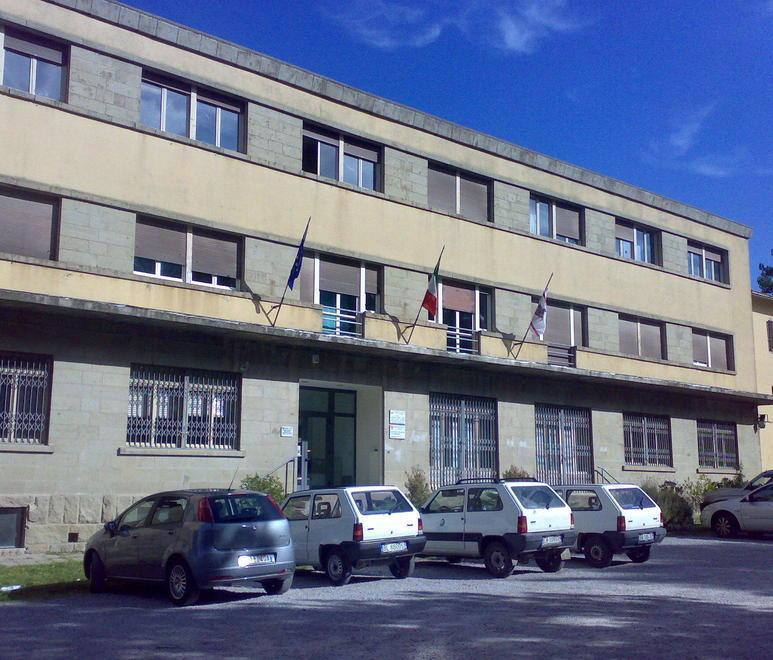 «Trasferiamo le scuole medie alla Colonia e l’Unione Comuni in via Risorgimento» 