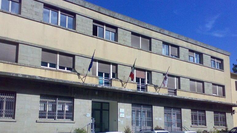 «Trasferiamo le scuole medie alla Colonia e l’Unione Comuni in via Risorgimento»