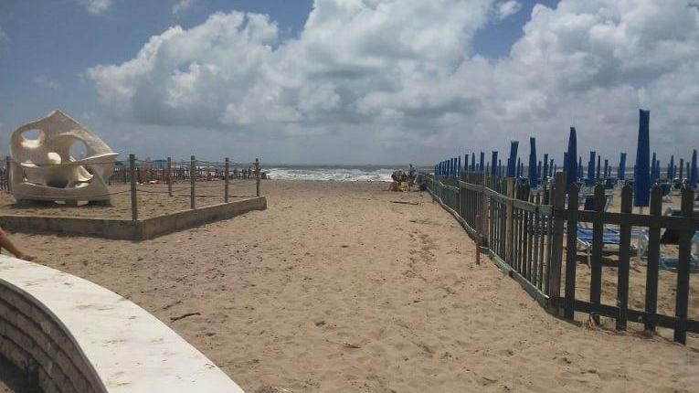 Dall'ex zona rossa a Marina di Carrara, il racconto di una coppia di Codogno: «Al Sud non ci vogliono? E noi non ci andiamo...»