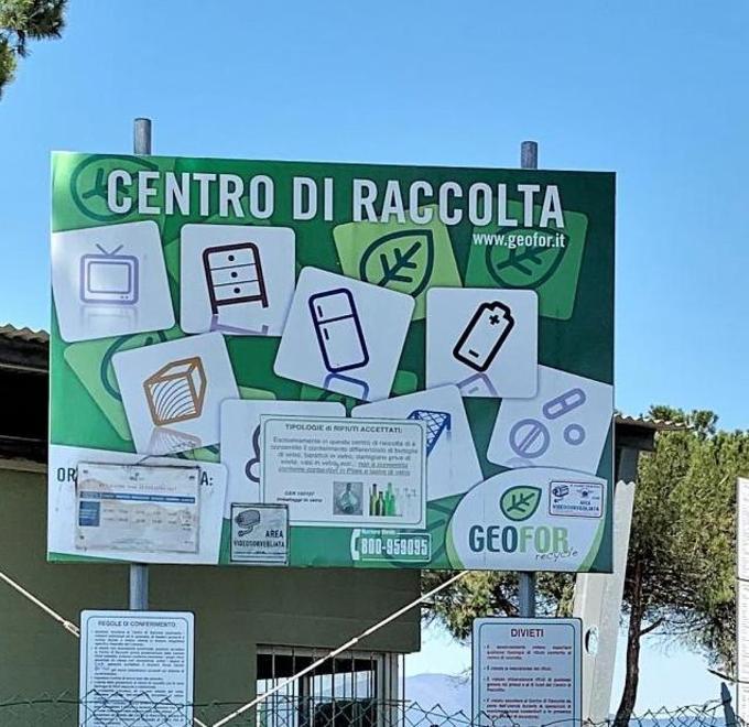 L’ingresso del Centro di raccolta gestito da Geofor