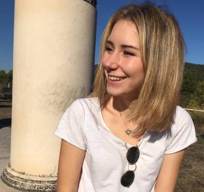 Ferrara, aspettava di sostenere l’esame di maturità. Liceale dell’Ariosto stroncata da un infarto 
