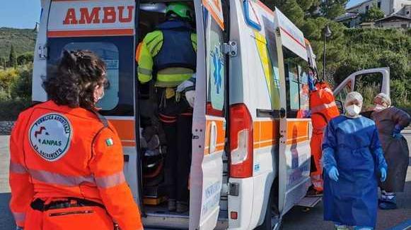 Via il medico a bordo dell’ambulanza, scatta la protesta dell’Elba orientale