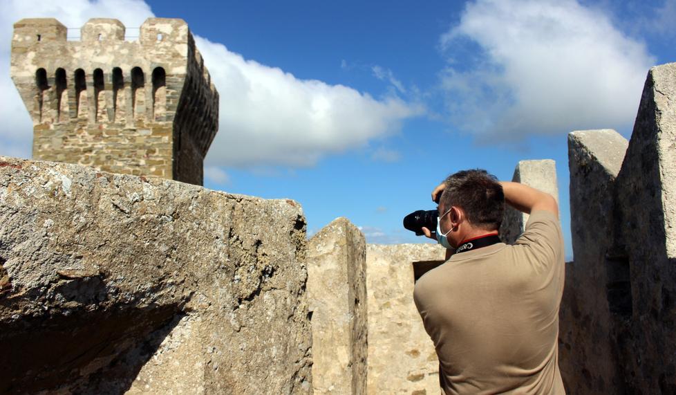 Contest fotografici al Castello di Populonia Tre le opportunità a cui si può partecipare