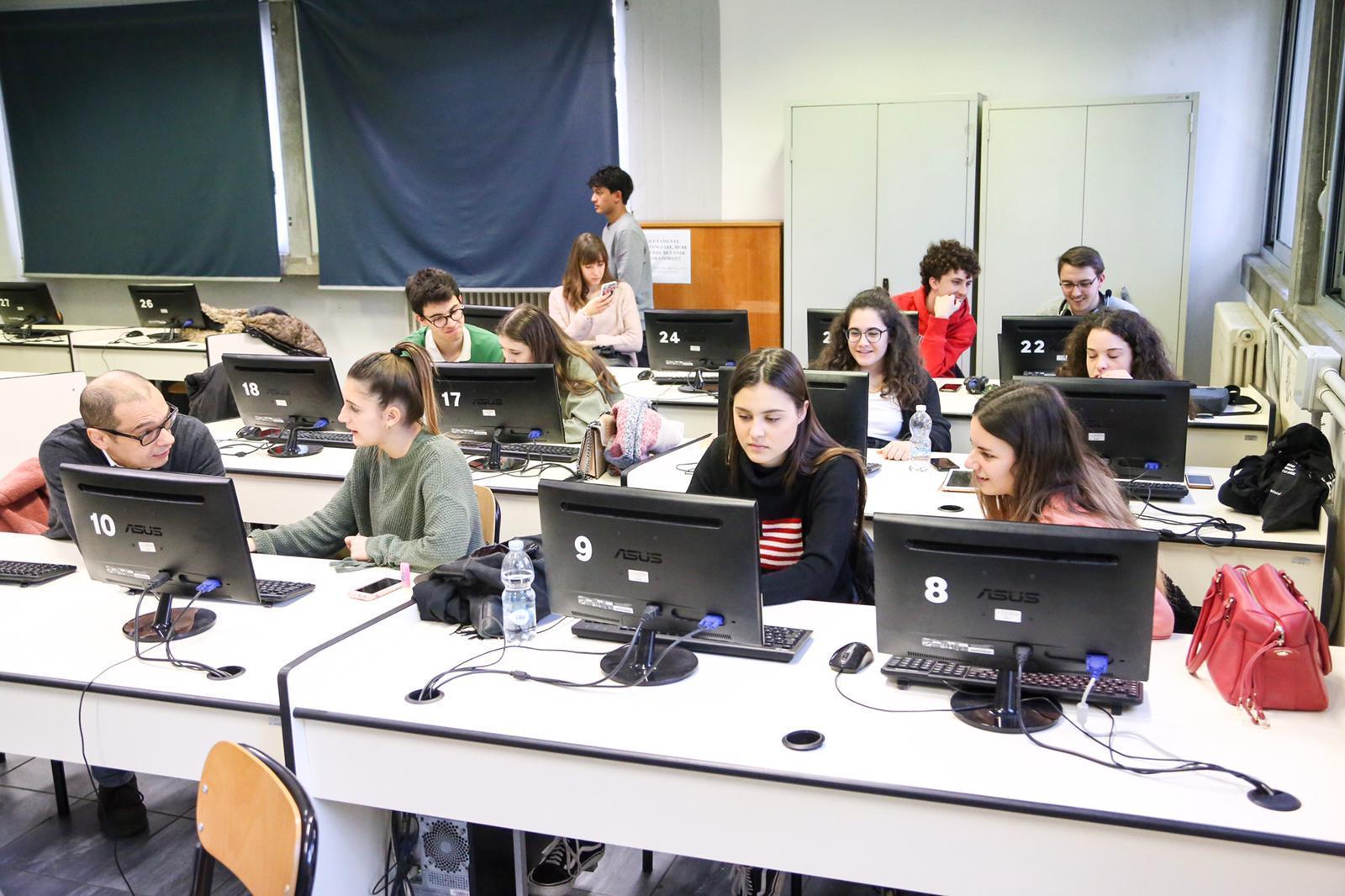  Internet, 25 milioni all’Appennino per connessione e strumentazion