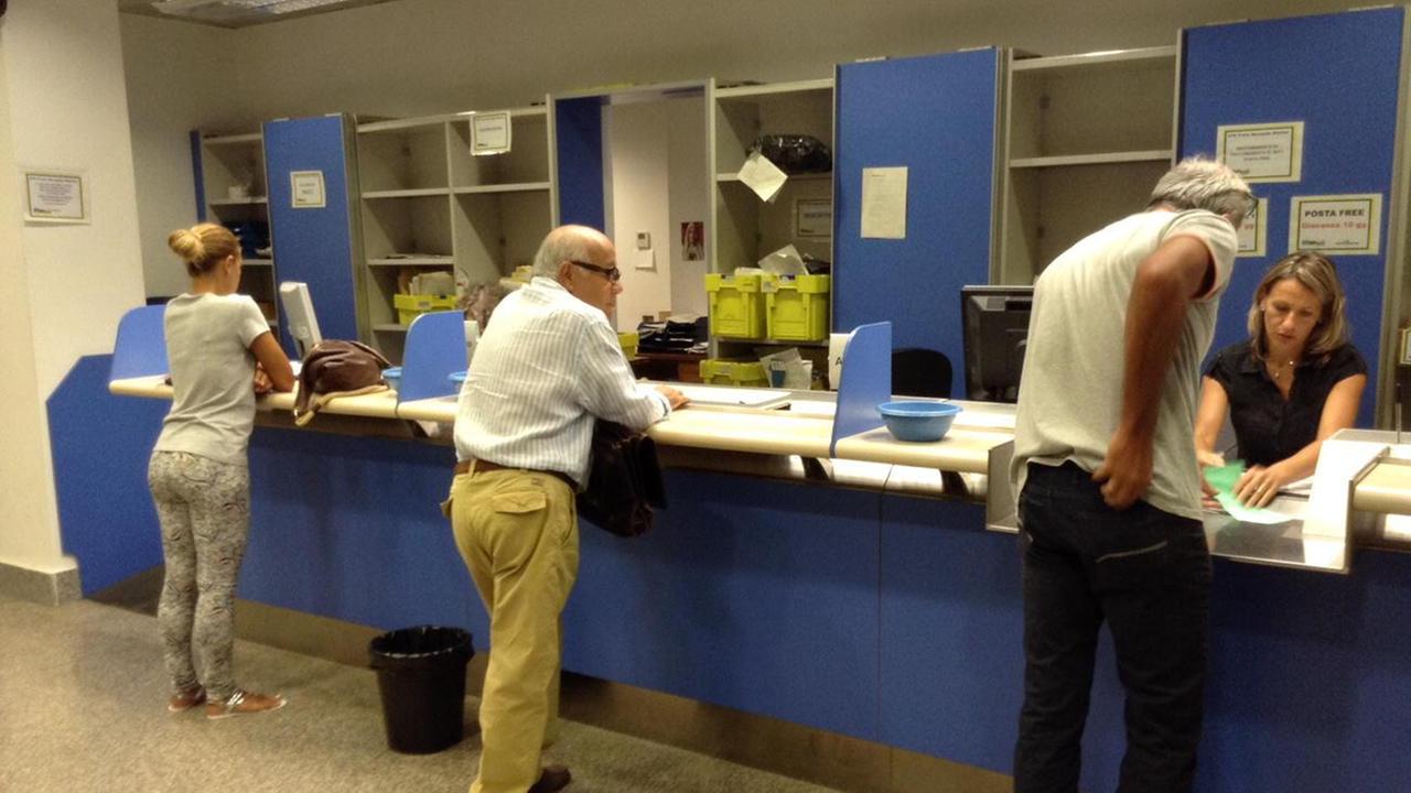 La cassa integrazione c’è "ma serve un conto alle Poste"