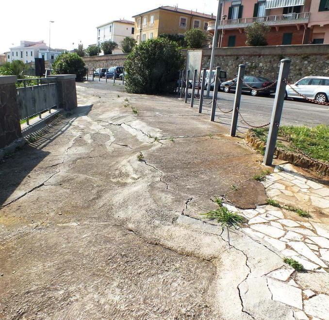 Pestati a sangue dai coetanei: in ospedale per calci, pugni e cinghiate