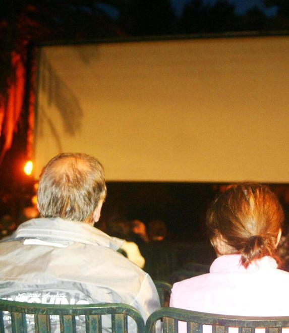 Cinema all’aperto si lavora all’ipotesi di piazza A. Moro 