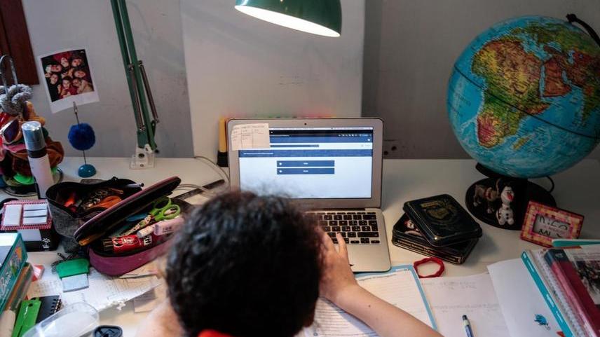 Le lezioni a distanza fanno aumentare le disuguaglianze